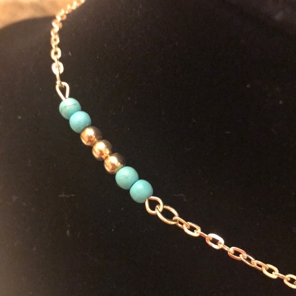 NWOT Feather and Turquoise Bead Necklace - Picture 2 of 3